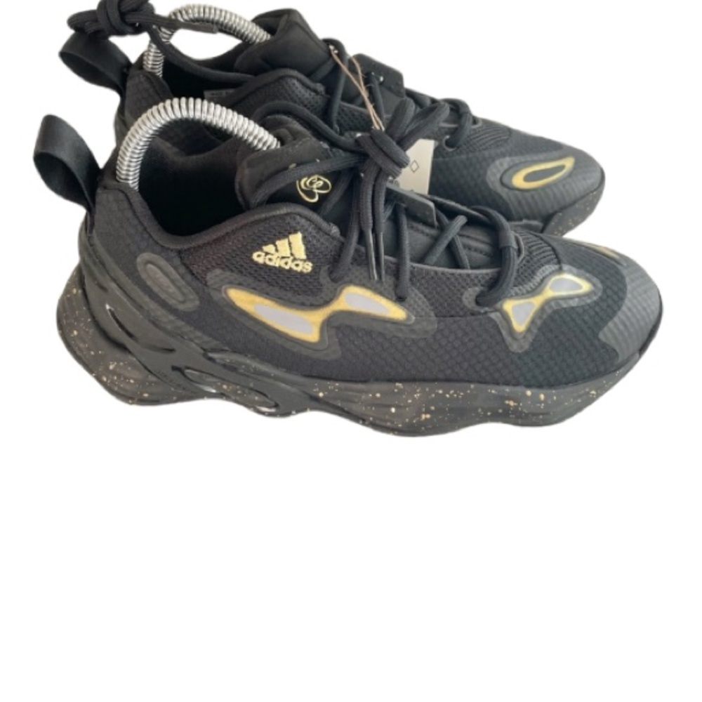 Adidas A Exhibit WMNS Candace Parker Black/Gold Metallic NWOT